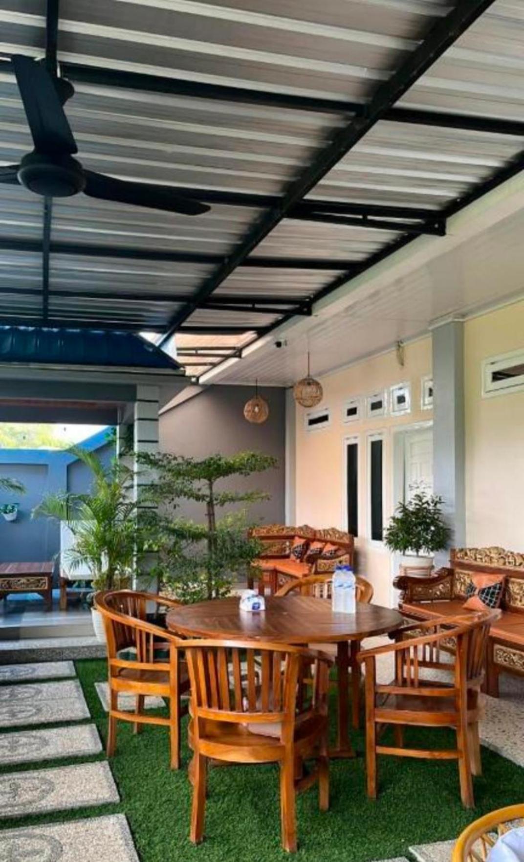 La Geiro Villa Labuan Bajo Exterior photo